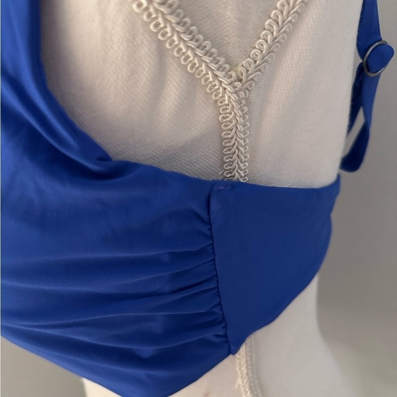 Athleta bra top square neck with underwire bikini top size 40 B/C - Picture 4 of 10